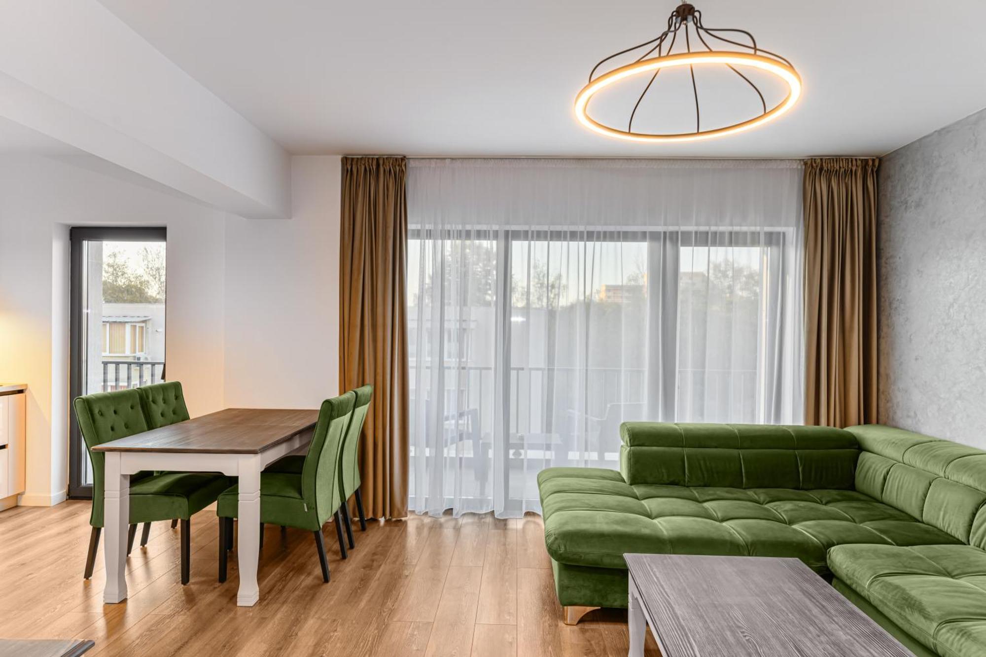 Koa - Aparthotel Брашов Екстериор снимка