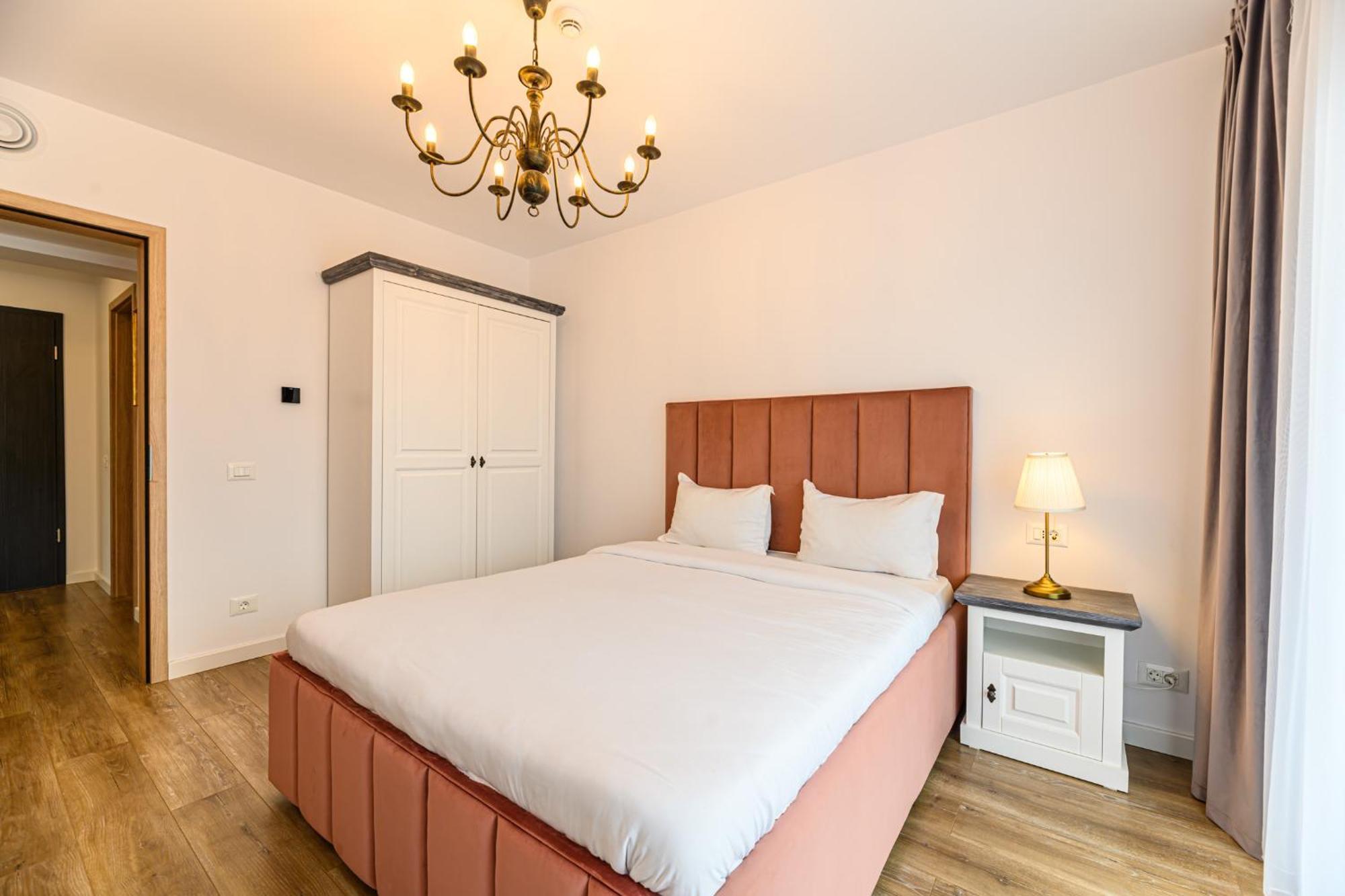 Koa - Aparthotel Брашов Екстериор снимка
