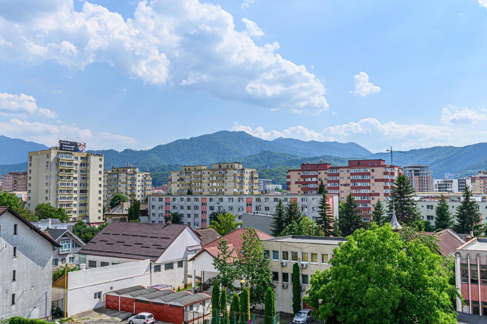 Koa - Aparthotel Брашов Екстериор снимка